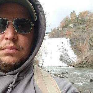 Meet your Posher, Vinnie